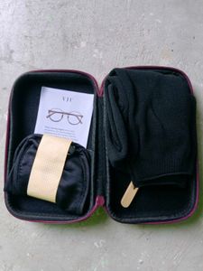 YII × SWISS Premium Hard Shell Eyewear Case – Burg