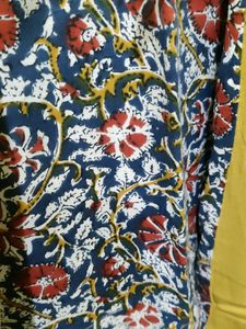Beautiful Agrakha Pattern Kurti