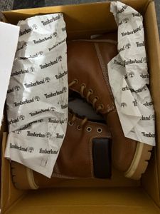 Timberland men’s tan boots