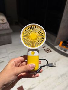Portable USB Mini Fan Yellow color with stand