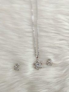 92.5 Rhodium Silver Necklace With Earrings