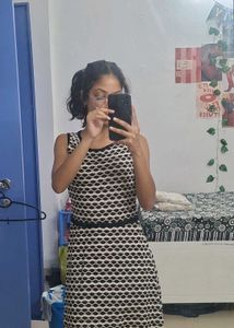 Chic Textured Mini Dress
