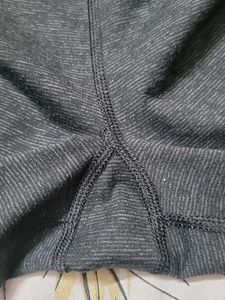 branded  knee length active wear / shorts