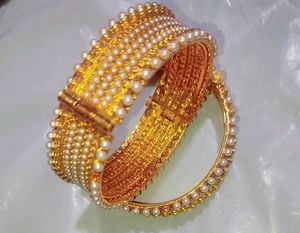 Golden Beautiful✨ Two Bangles  2. 6 Siz