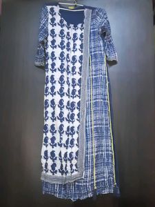 Stylish Blue & White Kurta Set