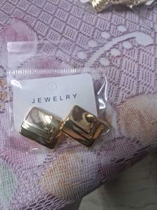 Chunky Gold Textured Earrings 1