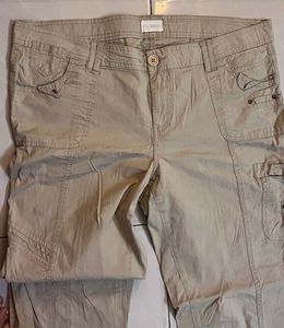 Lowrise Khaki Cargo Pants