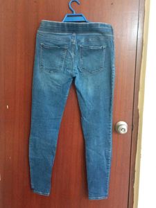 Distressed Denim Jeggings