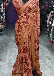 Beautiful Floral Print Saree