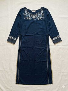 Elegant Navy Blue Kurta with Floral Print
