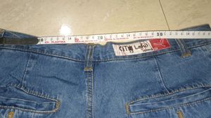Cargo Jeans