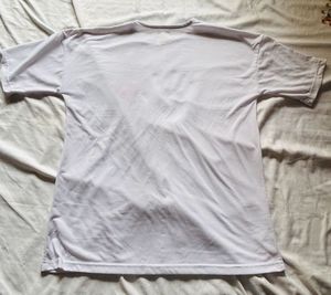Heart Graphic Tee