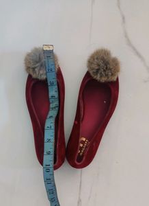 Velvet Mojdi