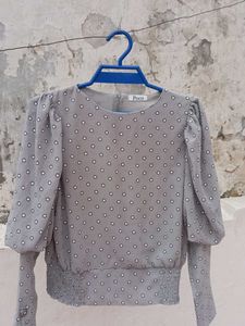 Elegant Grey Blouse with Circle Print