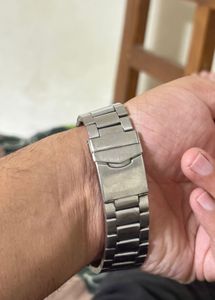 Fastrack Stylish Men's Watch with Metal Strap
