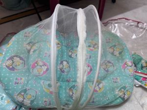 2 Cute Hello Kitty Baby Bedding Set