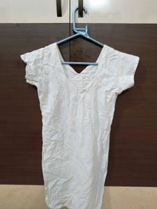 Womens Short KURTI! 🤍