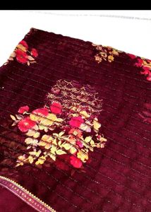 flower print saree