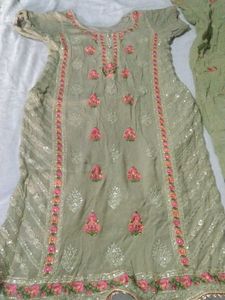 Embroidered Kurta with dupatta