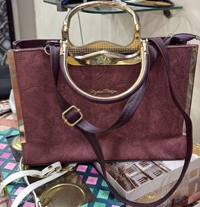 Stylish Mauve Handbag