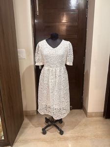 Tailored White Lace Puff Sleeve Dress