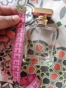 Mild floral feminine Perfume Empty Bottle