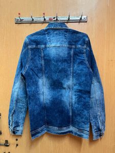 Acid Wash Blue Denim Jacket For Men (Size L) 🧥✨