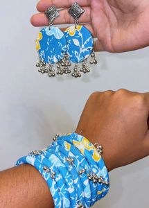 Boho Blue Floral Bangles &amp; Earrings Set