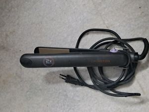 Remington Hair Straightener