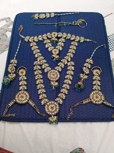 Exquisite Bridal Jewelry Set