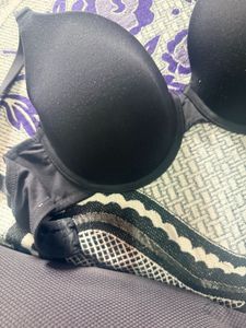 Black Padded Bra