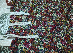 Floral Print Top with Lace Accents