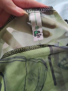 Green Graphic Print sheer Top,(size-xs)