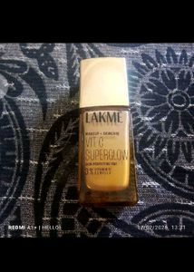 Lakme Vit C Superglow Skin Perfecting Tint