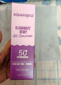 Aqualogica Illuminate Skincare Set