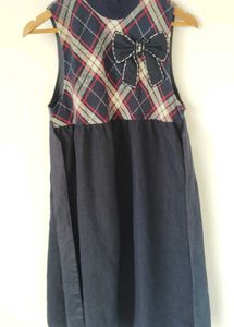 Charming Plaid & Bow Sleeveless Dress for winter