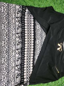 Stylish Black &amp; White Printed Kurta