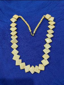 Unique Diamond Shape Beaded Necklace