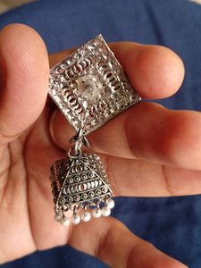 Earring