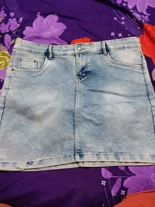 Stylish Acid Wash Denim Skirt