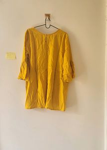 XXL TOPS / TUNICS FOR WOMEN