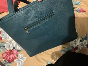 Stylish Teal Quilted Tote Bag