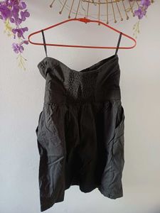 Classic Black Strapless Dress with pocket