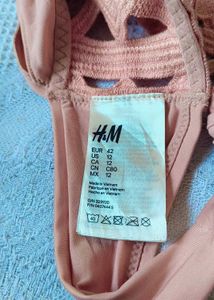 H&amp;M Crocheted Bikini Top