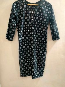 Black Abstract Straight Kurta (Women)