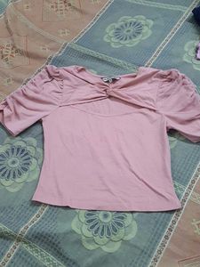 Chic Pink Twist Front Puff Sleeve Top
