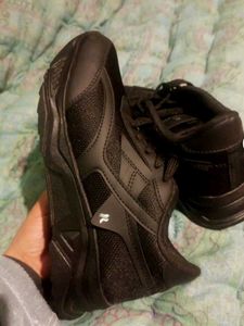 Black Men's Sneakers