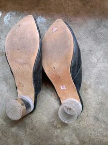 Stylish Black Mules