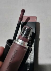 MAC Powder Kiss Liquid Lipcolour (new) shade feros