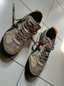 Onitsuka Tiger Sneakers